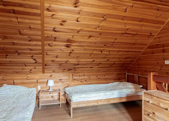 U Asi - Blisko Plazy Idealne Miejsce Dla Twoich Dzieci 奥斯特罗沃